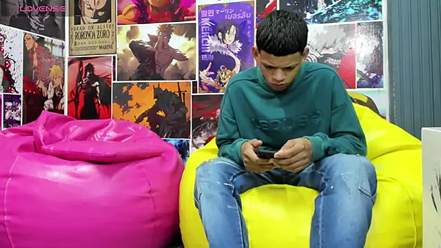 Jeffry wolvess online show from February 10, 2025, 12:29 pm