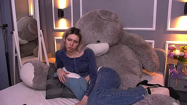 PamelamyDreamys online show from February 20, 2025, 12:47 pm