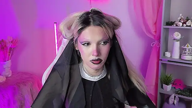 PamelamyDreamys online show from March 18, 2025, 8:15 pm