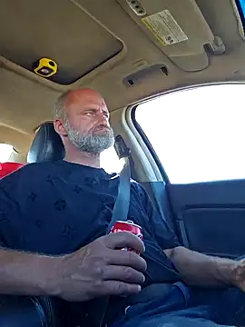 Snapshot of DatingProfile_USA_43_str8 chatting on December 5, 2024, 6:00 pm DatingProfile USA 43 str8 online show from December 5, 2024, 6:00 pm