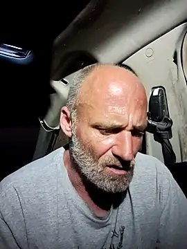 Snapshot of DatingProfile_USA_43_str8 chatting on March 17, 2025, 1:46 am DatingProfile USA 43 str8 online show from March 17, 2025, 1:46 am