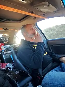 Snapshot of DatingProfile_USA_43_str8 chatting on October 6, 2025, 3:31 pm DatingProfile USA 43 str8 online show from October 6, 2025, 3:31 pm