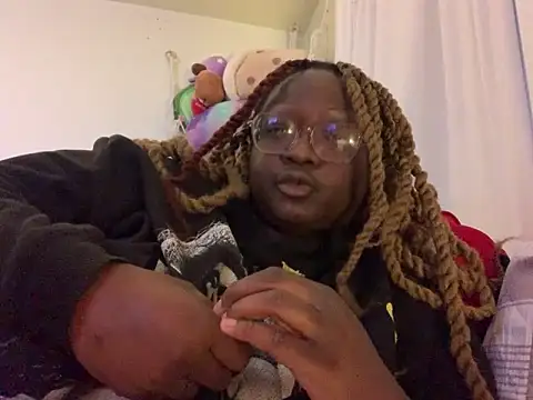 BigKittyRaven online show from November 22, 2025, 12:42 am