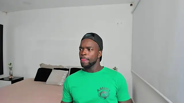 Dylan Taylor online show from February 28, 2025, 3:48 am