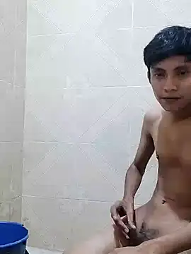 aronplatonico online show from December 5, 2024, 1:03 am