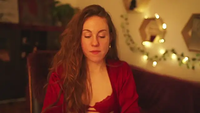 Berberis  Silene online show from January 22, 2025, 12:38 am