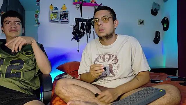 Nymphobuddies online show from March 19, 2026, 8:35 pm