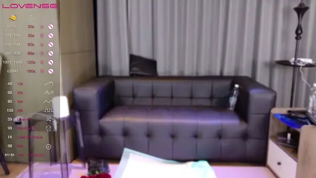 Snapshot of xiaoyu---sss chatting on March 8, 2025, 1:25 pm xiaoyu---sss online show from March 8, 2025, 1:25 pm