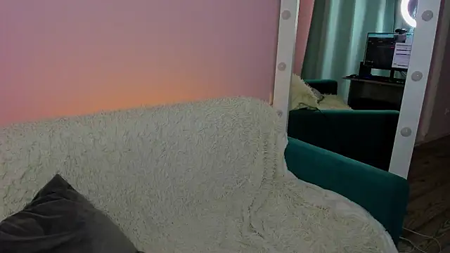 Snapshot of Lisa_Payne chatting on January 7, 2025, 8:03 am Lisa Payne online show from January 7, 2025, 8:03 am