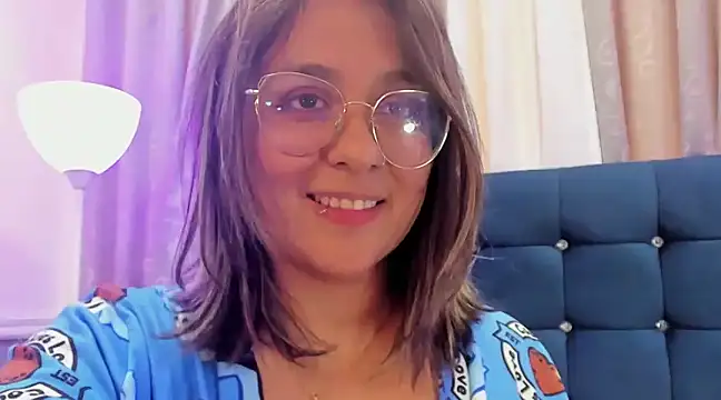 Pandoracherry online show from February 28, 2025, 2:53 pm