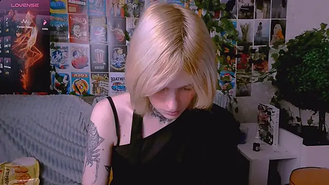 Simona Rain online show from November 8, 2025, 12:11 am