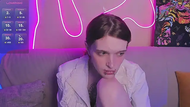 Simona Rain online show from March 10, 2026, 9:53 pm