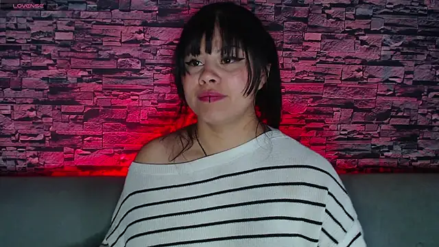 sofi bronw online show from March 18, 2025, 1:42 pm