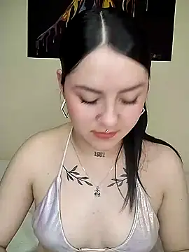 Emily-Hott- online show from December 26, 2024, 9:26 pm