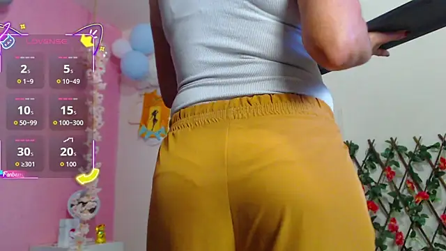 GeorginaBianco online show from October 2, 2025, 12:23 pm