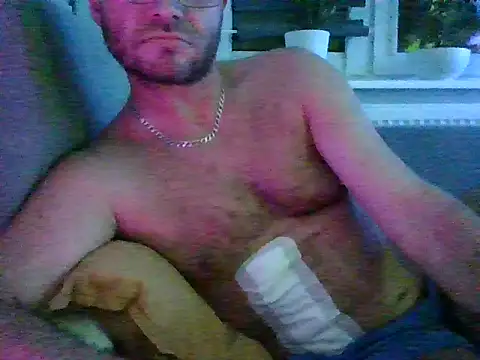 Ak0904 online show from October 11, 2025, 6:28 pm