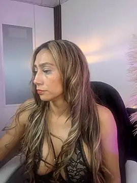 salome drasin online show from September 11, 2025, 6:19 pm