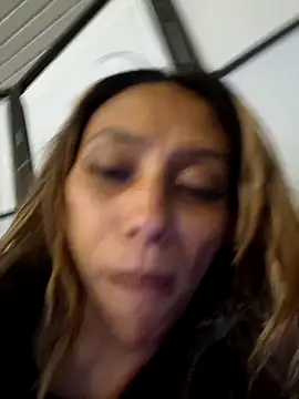 salome drasin online show from October 18, 2025, 2:58 am