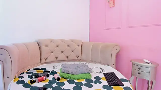 briannaduque online show from January 7, 2025, 6:24 pm