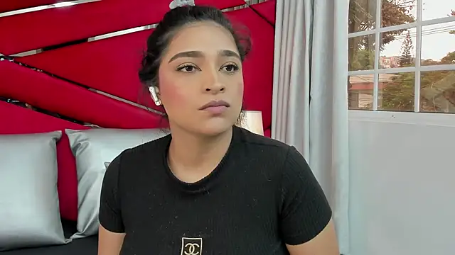 AdeleGray online show from February 3, 2025, 12:03 pm