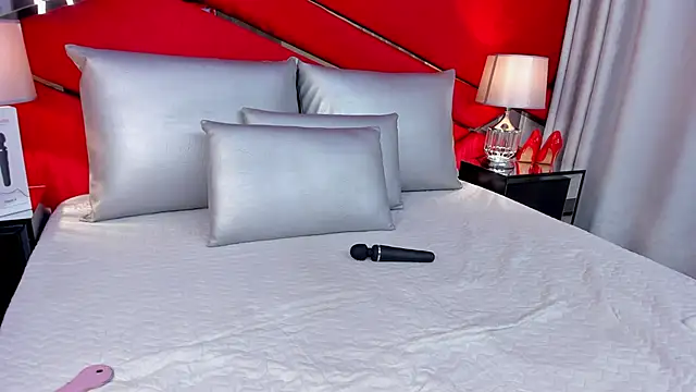 AdeleGray online show from February 14, 2025, 2:54 pm