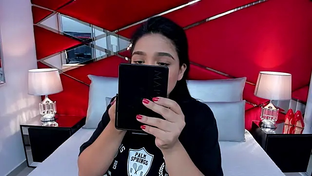 AdeleGray online show from March 14, 2025, 11:56 am