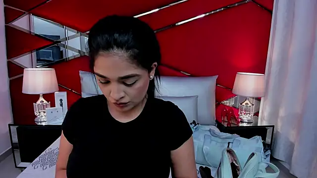 AdeleGray online show from October 7, 2025, 11:51 am