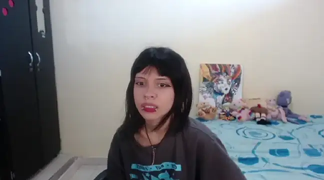 hachi kitty online show from December 11, 2024, 6:20 pm