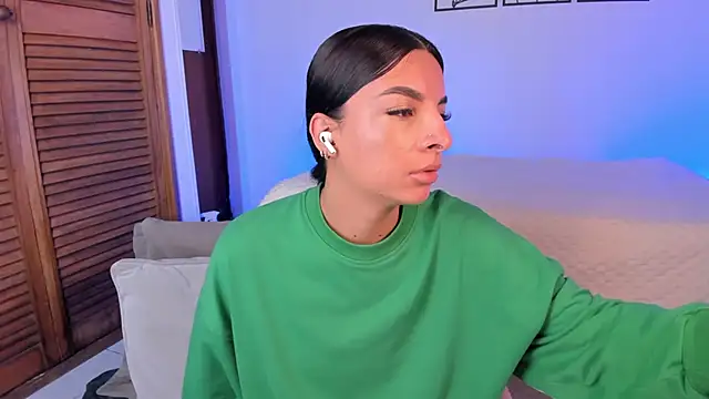 777AylinZ online show from October 5, 2025, 10:13 am