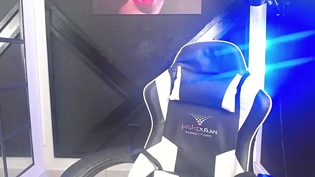 Snapshot of ashleylove_prg chatting on January 18, 2025, 7:07 am ashleylove prg online show from January 18, 2025, 7:07 am