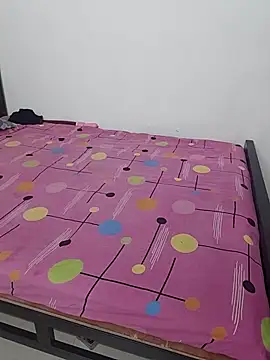 Cute-manisha online show from October 8, 2025, 12:25 pm