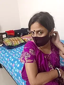 Cute-manisha online show from November 11, 2025, 5:13 pm