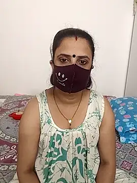 Cute-manisha online show from April 8, 2026, 2:17 pm