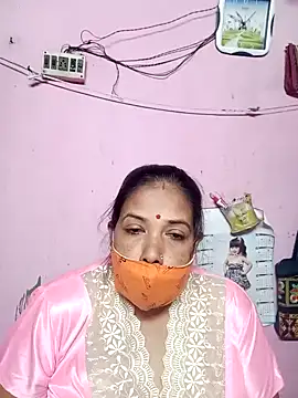 Hotty-rumi online show from January 27, 2025, 5:26 pm