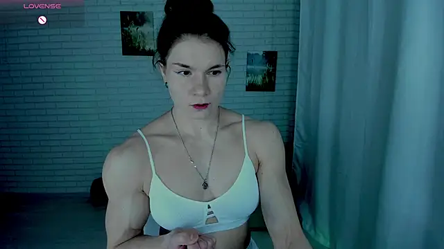 Lisa Ray online show from February 26, 2026, 1:04 am