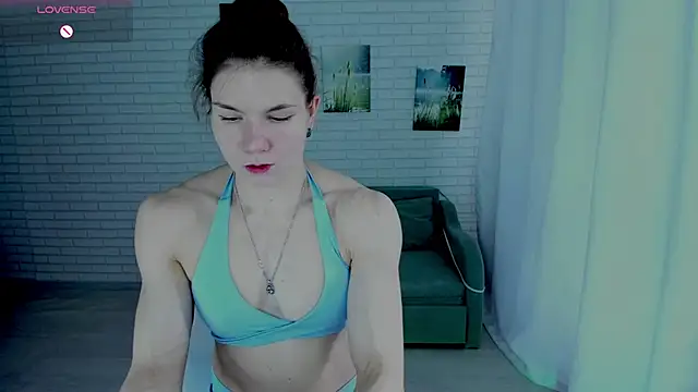 Lisa Ray online show from March 8, 2026, 8:18 am