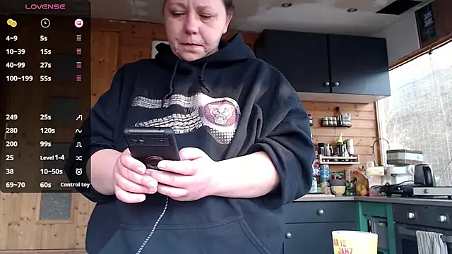 KasiaPrivat online show from January 16, 2026, 2:21 pm