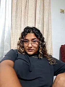 BrendaGirs online show from October 16, 2025, 2:23 am