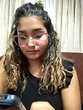 BrendaGirs online show from October 28, 2025, 1:53 am