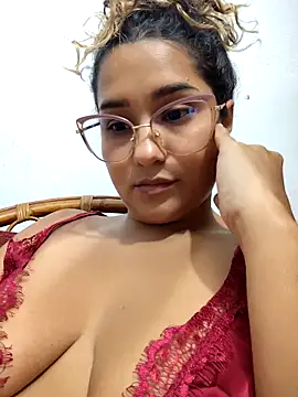 BrendaGirs online show from April 10, 2026, 3:12 am