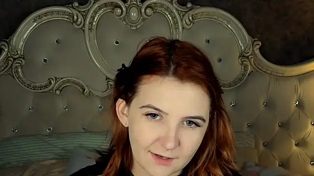 Snapshot of Melanie_Stoun chatting on September 13, 2025, 11:54 am Melanie Stoun online show from September 13, 2025, 11:54 am