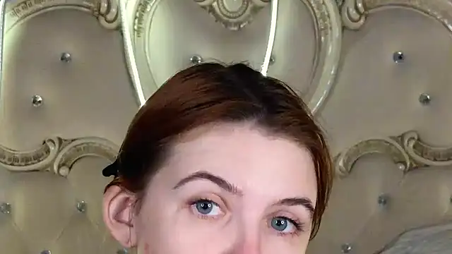 Snapshot of Melanie_Stoun chatting on October 26, 2025, 8:20 am Melanie Stoun online show from October 26, 2025, 8:20 am