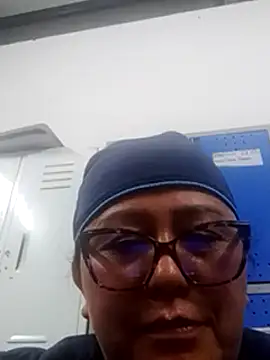 Darly Gomez online show from January 1, 2025, 11:40 pm