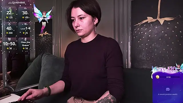 Ishtar Divine online show from April 4, 2026, 3:53 pm