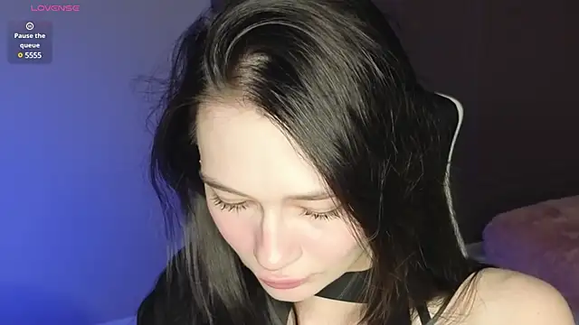 Misty Rose online show from January 12, 2025, 1:27 pm