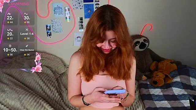 Snapshot of Penny_Staaar chatting on February 11, 2025, 9:03 pm Penny Staaar online show from February 11, 2025, 9:03 pm