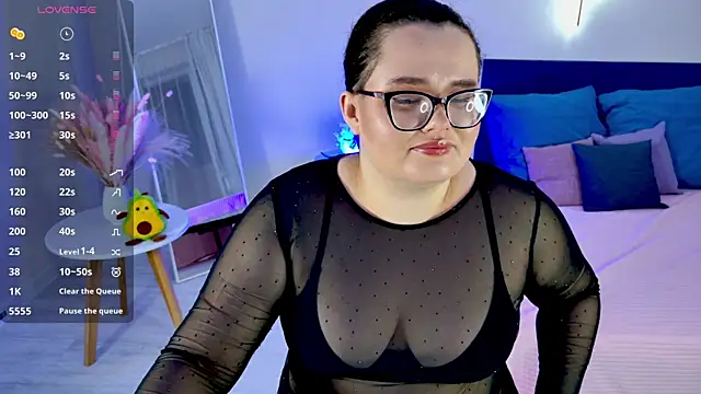 Jessica Joy online show from March 6, 2025, 11:09 pm