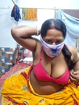 Real Desi Couple online show from December 11, 2024, 6:20 pm