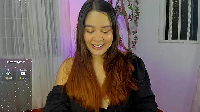 Eily   online show from December 25, 2024, 1:10 am