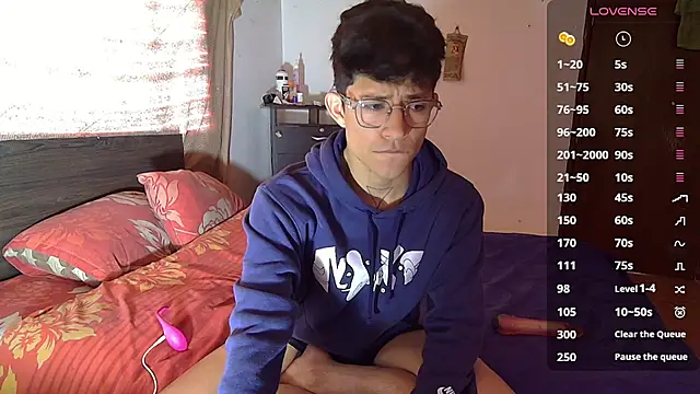 Snapshot of Sweet_c4mer0n chatting on October 9, 2025, 2:26 pm Sweet c4mer0n online show from October 9, 2025, 2:26 pm